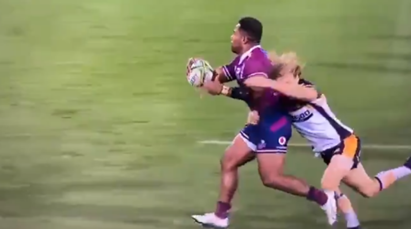 [Vidéo] L'incroyable feinte de passe de Filipo Daugunu en finale du ...
