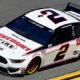 Brad Keselowski sort du bois et gagne à Talladega