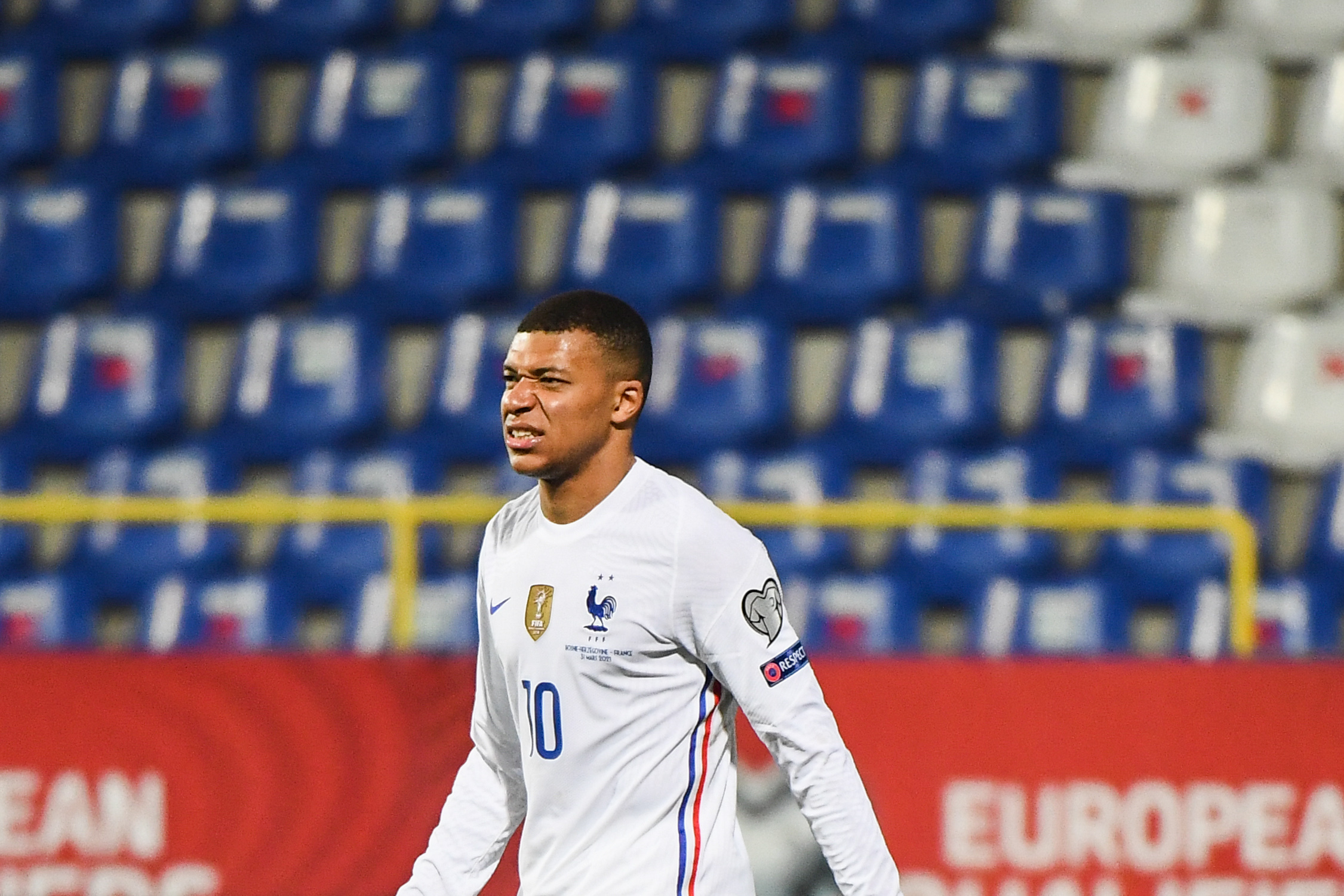 Kylian Mbappé dans le dur avec l'équipe de France - Photo Icon Sport