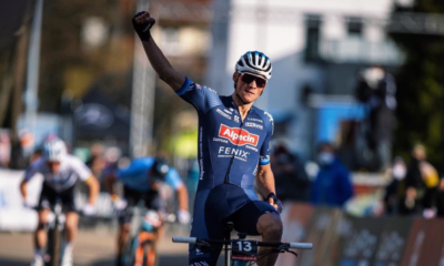 VTT Short track : Mathieu van der Poel domine Tom Pidcock d'un cheveu à Nove Mesto
