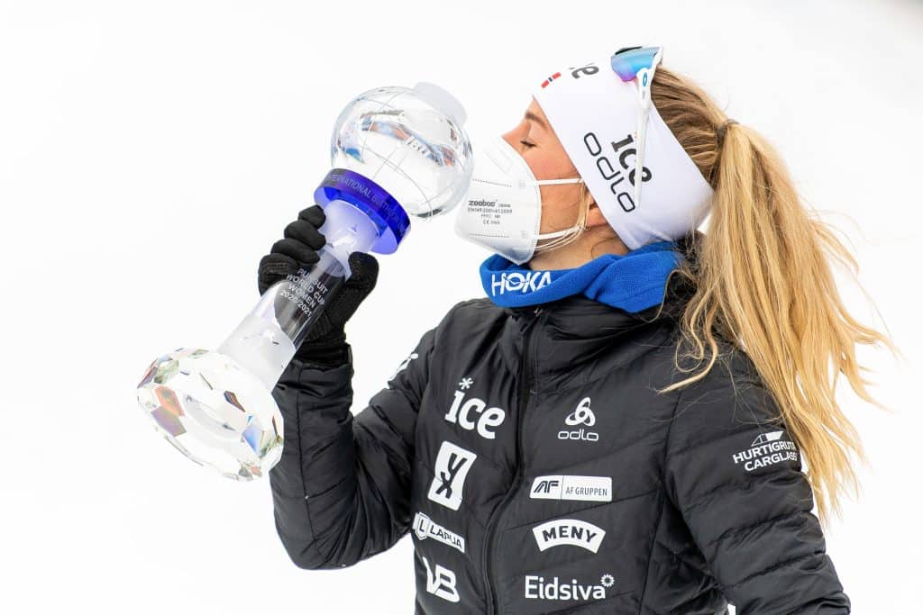 Tiril Eckhoff et son petit globe de la poursuite