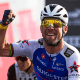 Milan-Turin 2022 Mark Cavendish s'impose devant Nacer Bouhanni
