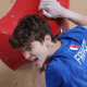 Escalade Mejdi Schalck remporte sa première Coupe du monde de bloc à 18 ans