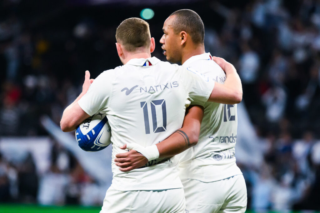 Finn Russell et Gaël Fickou à la fête en première période face aux Harlequins