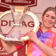 Strade Bianche Femmes 2023 Demi Vollering victorieuse devant Kopecky, doublé SD Worx (1)