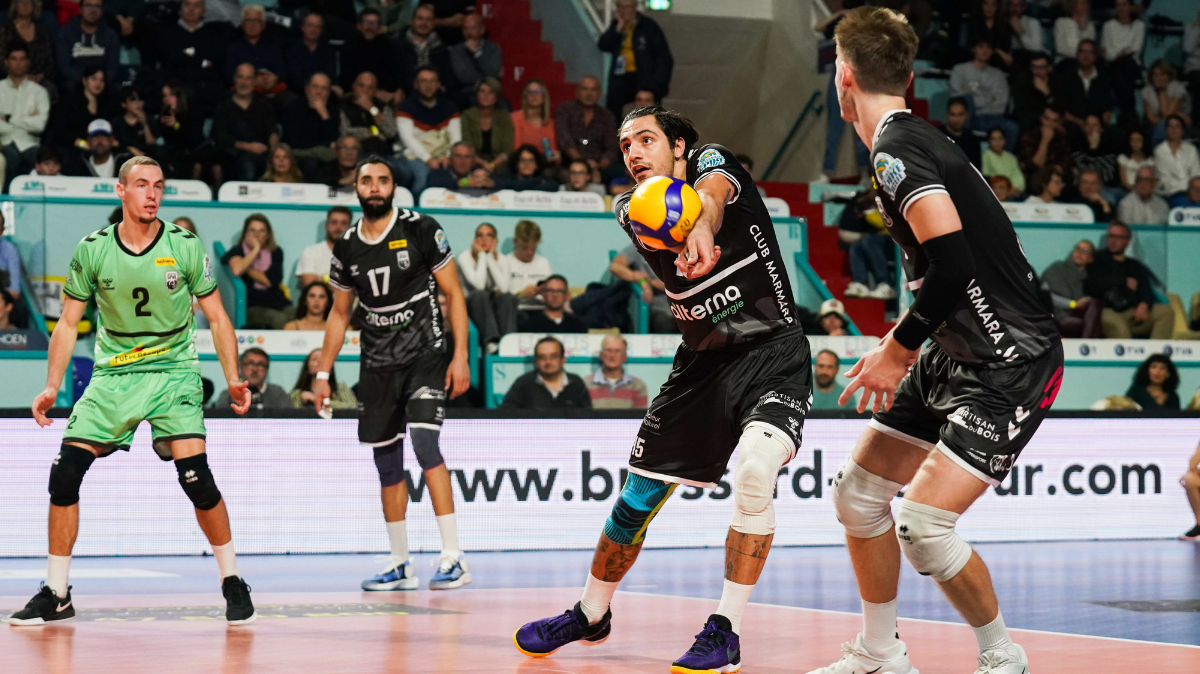 Volley Ligue des Champions masculine Tours tombe avec les honneurs contre Trentino