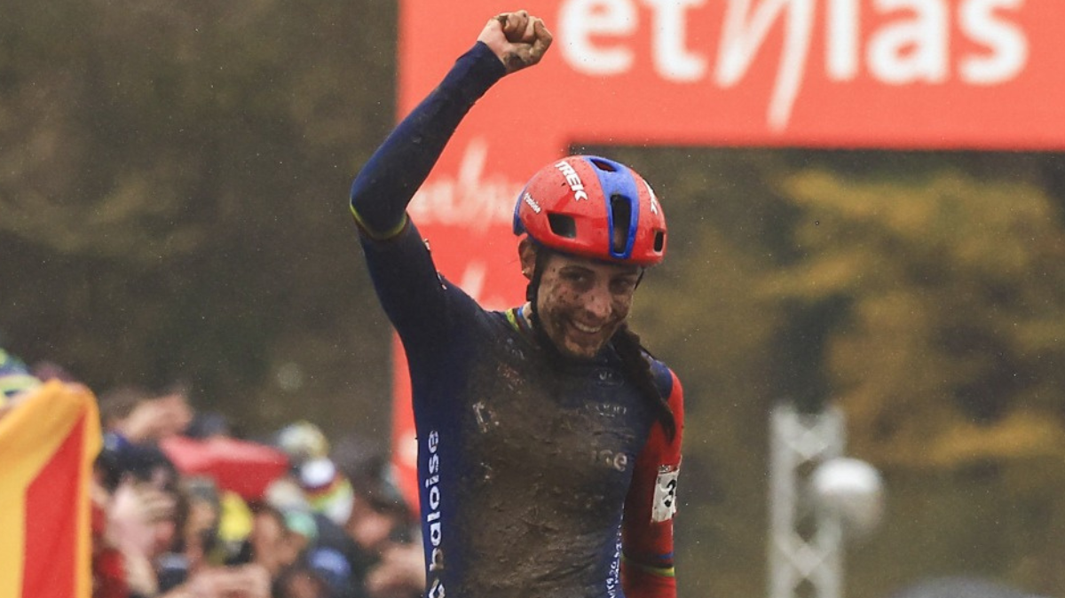 Coupe du monde de cyclo-cross Lucinda Brand s'impose en patronne à Flamanville