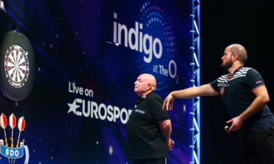 Fléchettes Thibault Tricole franchit le premier tour aux Mondiaux PDC