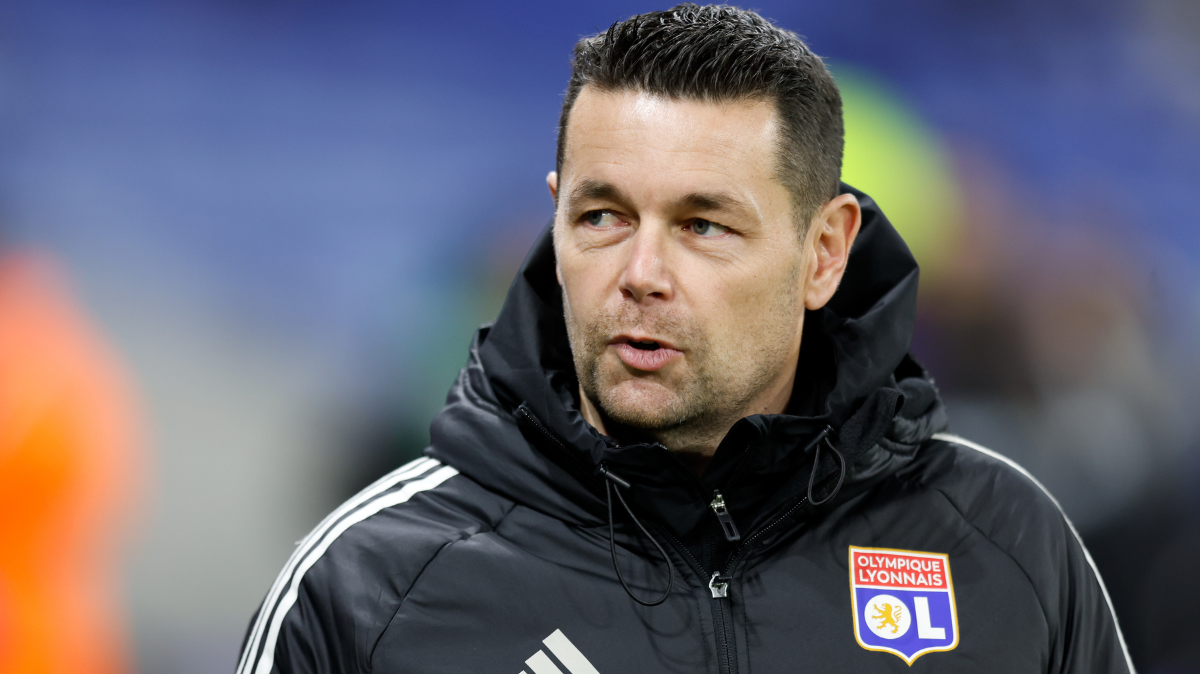 Foot - Pierre Sage prolonge l'aventure à l'OL