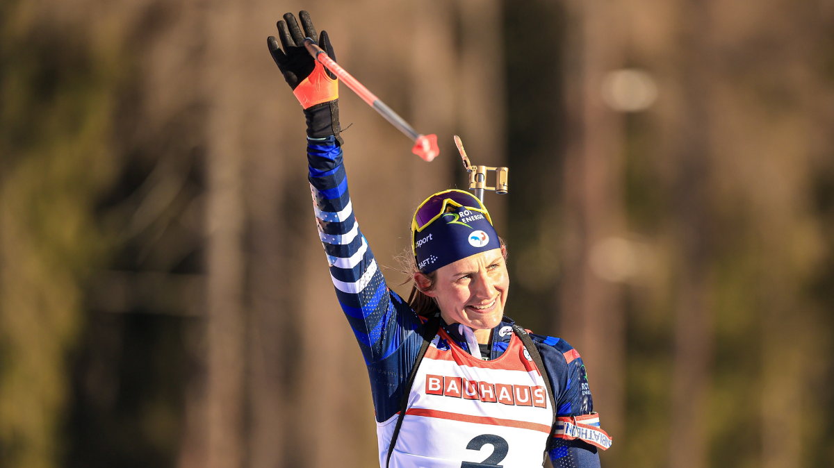 Mass start femmes Lenzerheide Le triplé et le dossard jaune pour Justine Braisaz-Bouchet