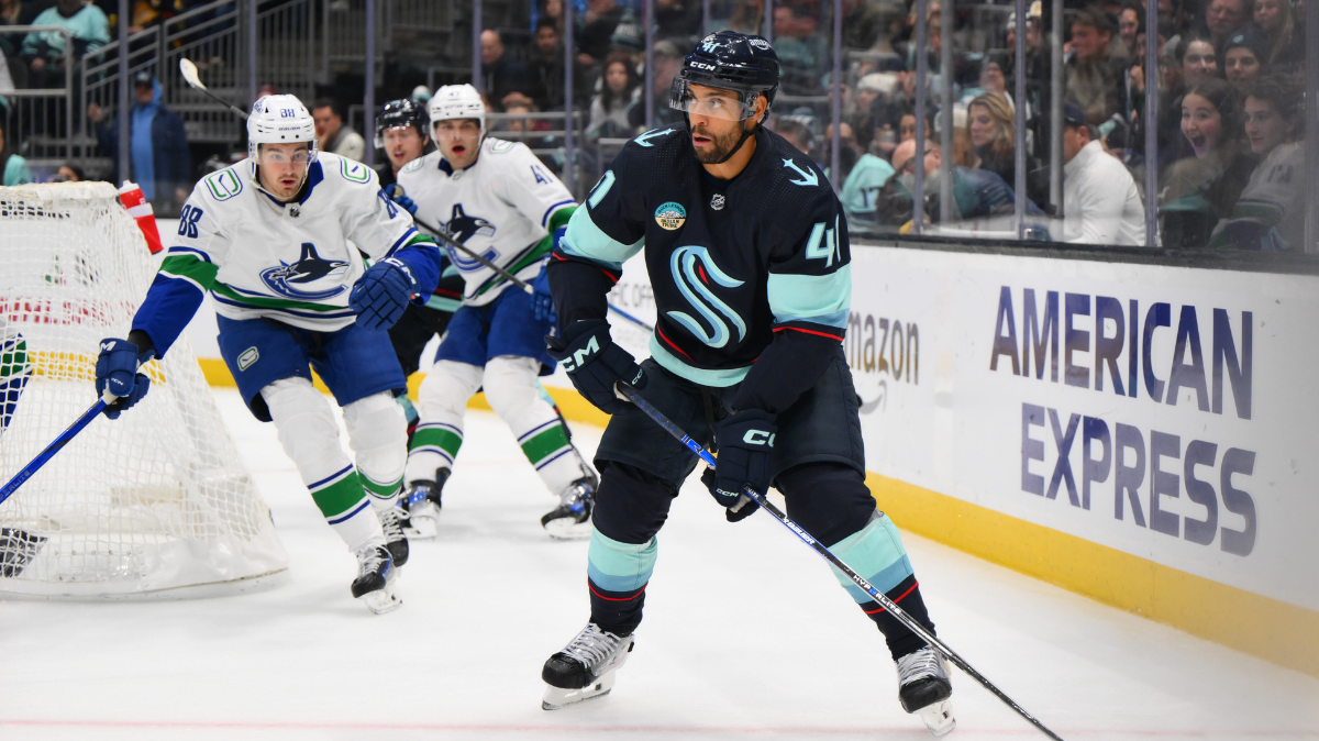 NHL : Pierre-Édouard Bellemare claque deux points face aux Panters