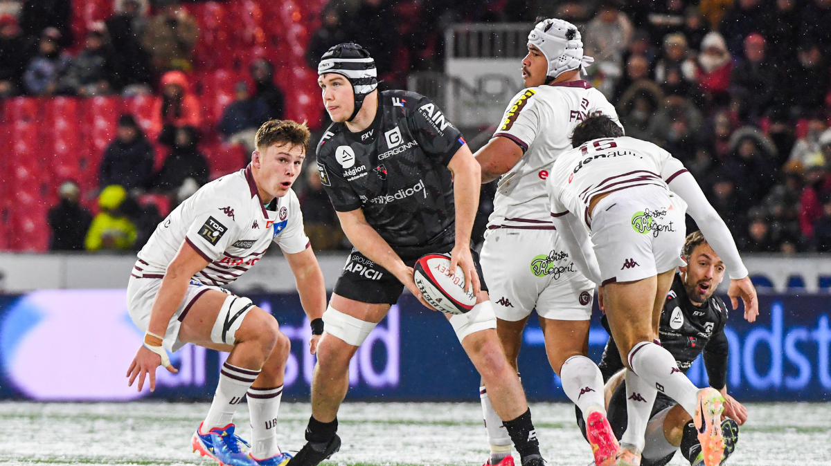 Transferts Oyonnax prolonge 2 avants