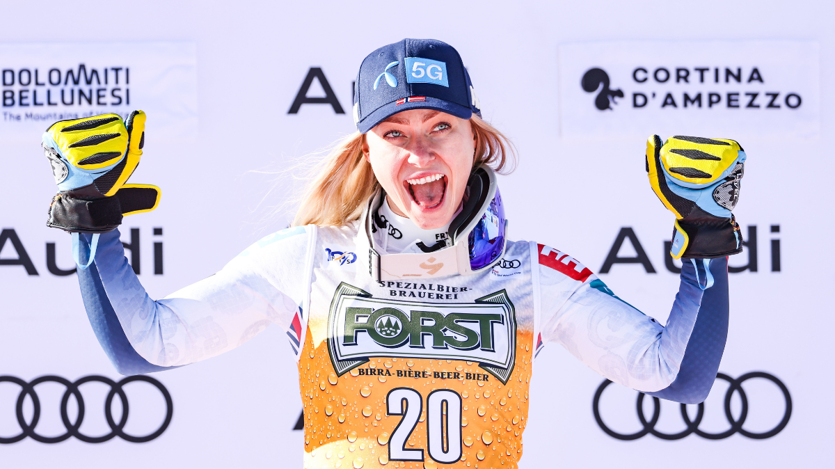 Descente 2 Cortina d'Ampezzo Ragnhild Mowinckel remporte sa première victoire en descente (1)