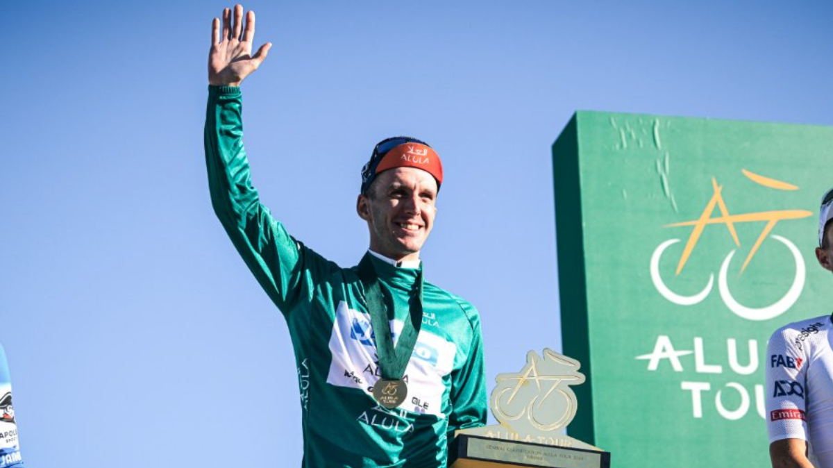 AlUla Tour 2024 Simon Yates fait coup double sur la dernière étape (1)