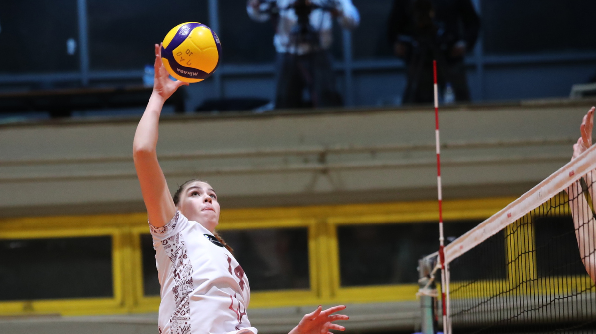Volley CEV Challenge Cup féminine Nantes chute lourdement à Novara en finale aller