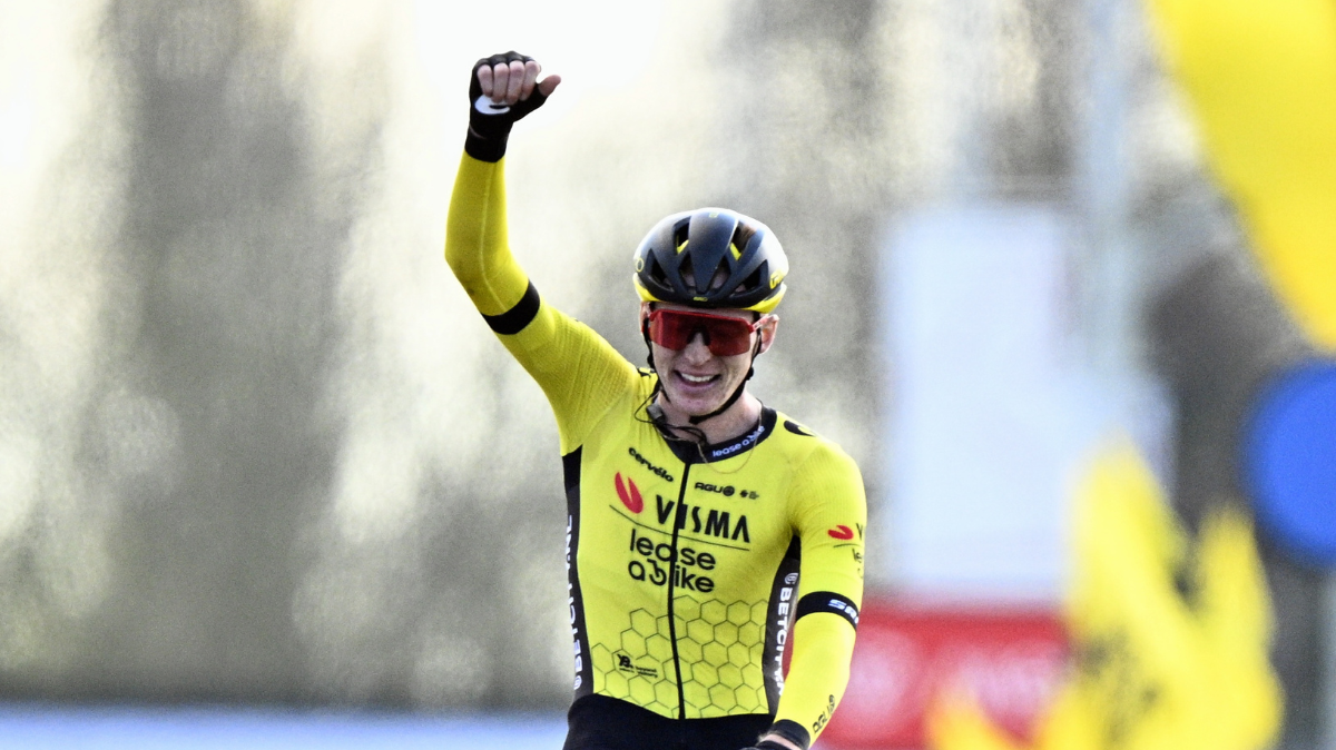 À Travers la Flandre 2024 Matteo Jorgenson s'impose en solitaire (1)