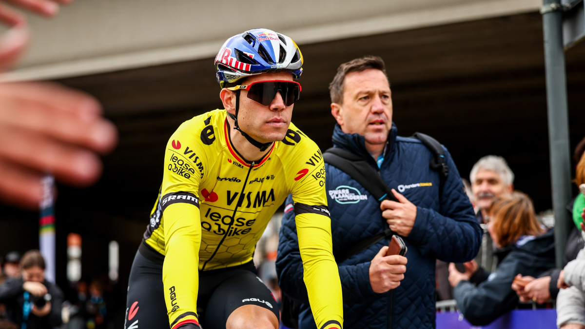À Travers la Flandre Van Aert, Pedersen et Girmay chutent lourdement