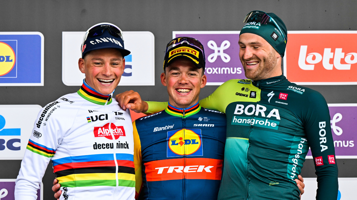 Gand-Wevelgem 2024 Mads Pedersen s'offre Mathieu van der Poel (1)