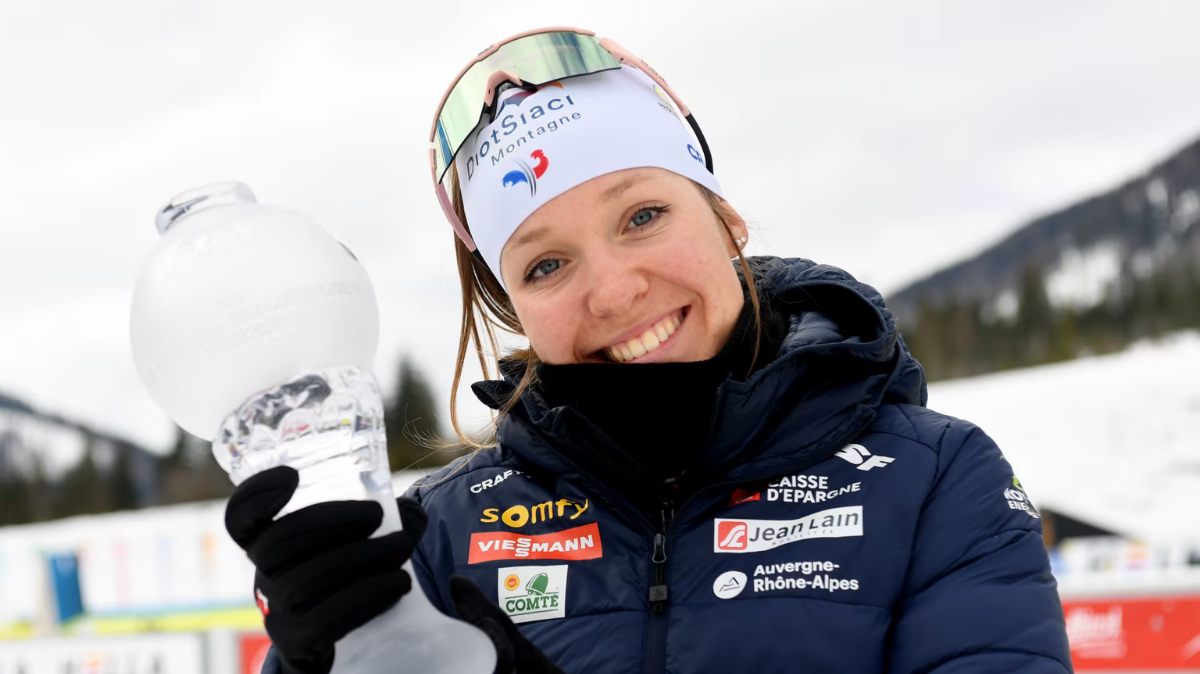 IBU Cup 20232024 Sur le podium du sprint à Obertilliach, Océane Michelon se rapproche du gros globe