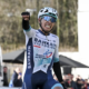Paris-Nice 2024 Santiago Buitrago remporte la 4e étape, Luke Plapp en jaune (1)