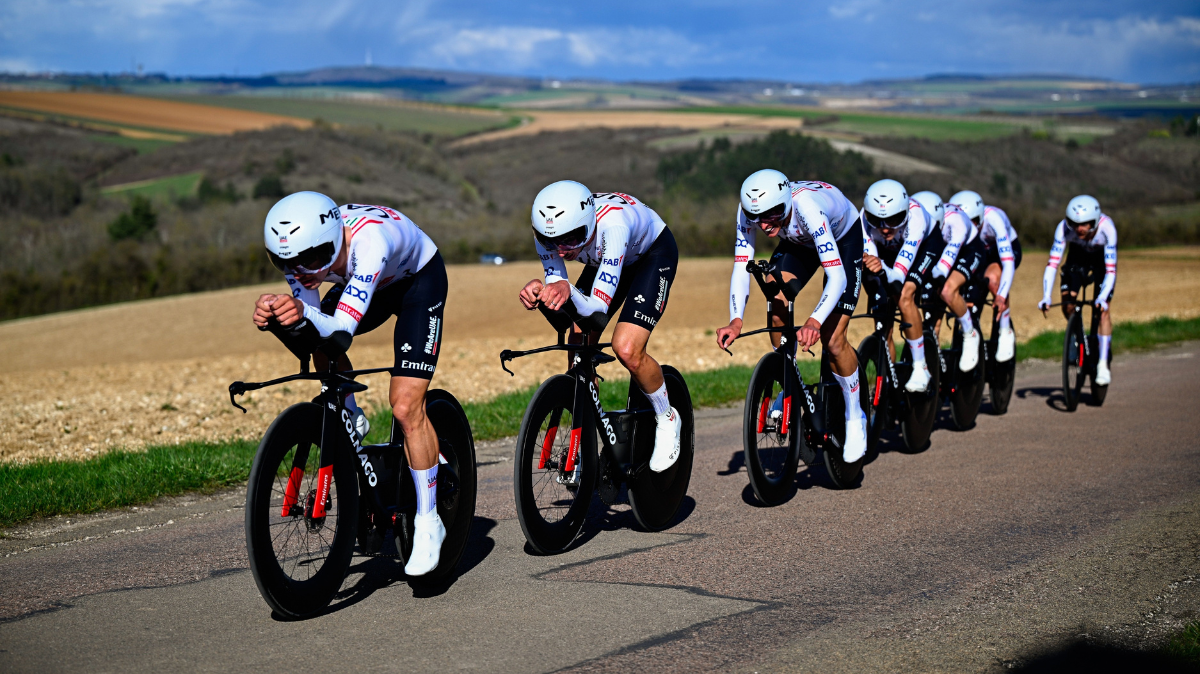 Paris-Nice 2024 UAE Team Emirates s'adjuge le chrono par équipes (1)