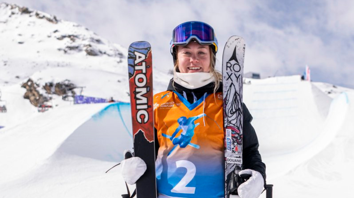 Ski Freestyle : Les finales de Silvaplana annulées, la victoire en slopestyle pour Tess Ledeux