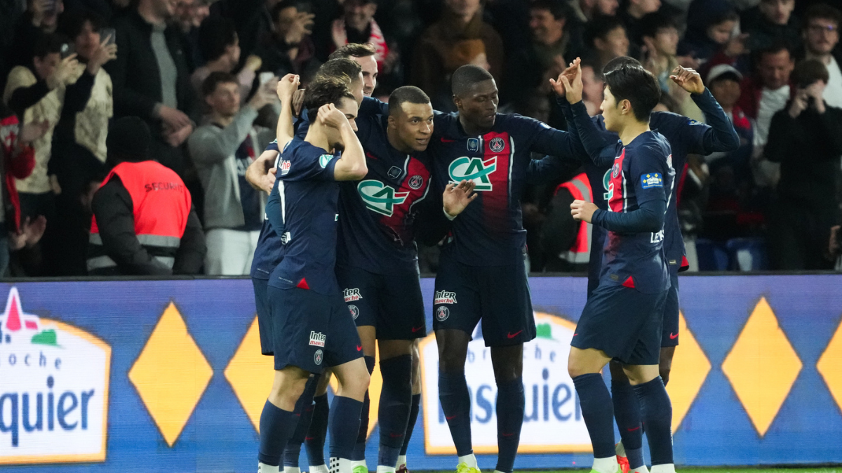 Football Coupe de France Le PSG domine Rennes et rejoint Lyon en finale