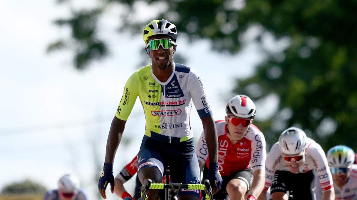 Circuit Franco-Belge 2024 Biniam Girmay l'emporte en costaud (1)