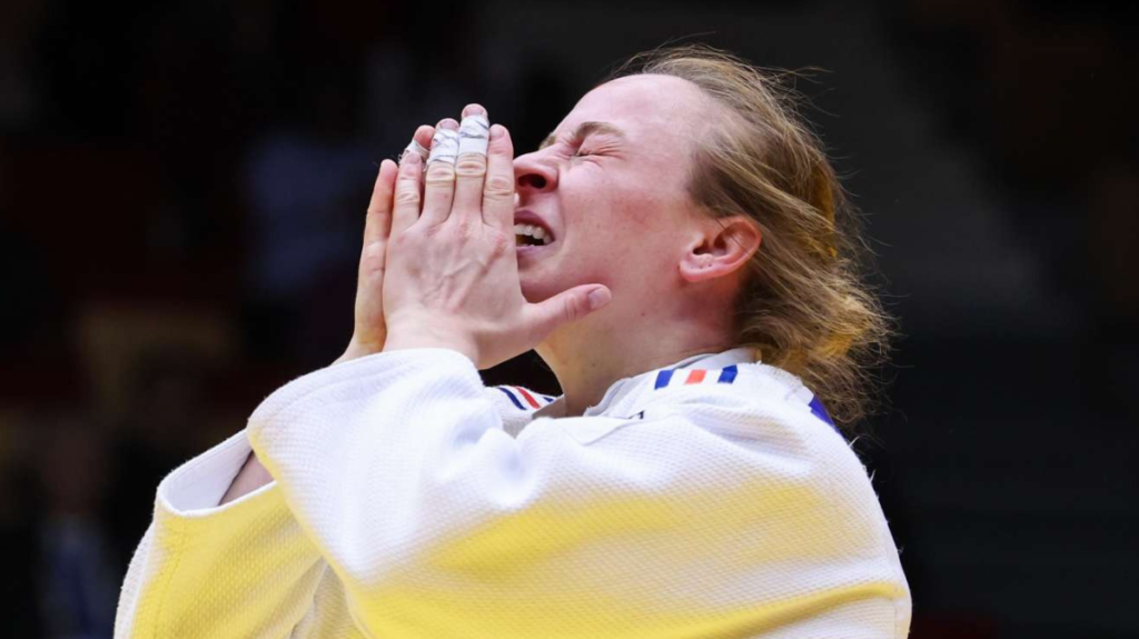 Margaux Pinot judo podium 2024 championne monde The Psychology of the "Descending Motivation"