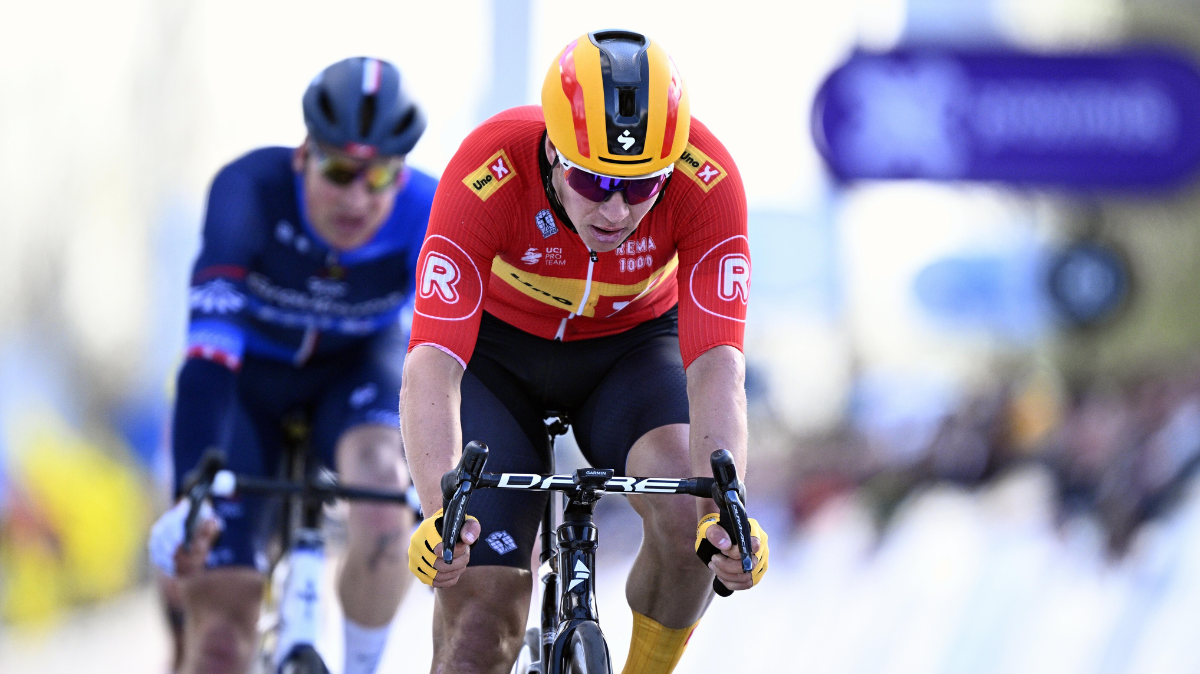 Brussels Cycling Classic 2024 Jonas Abrahamsen s'impose en solitaire