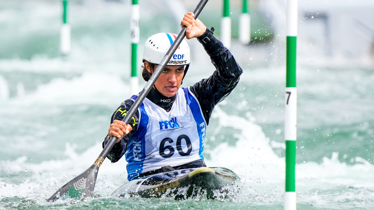 Canoë-kayak slalom Angèle Hug rafle son premier succès en Coupe du monde à Prague