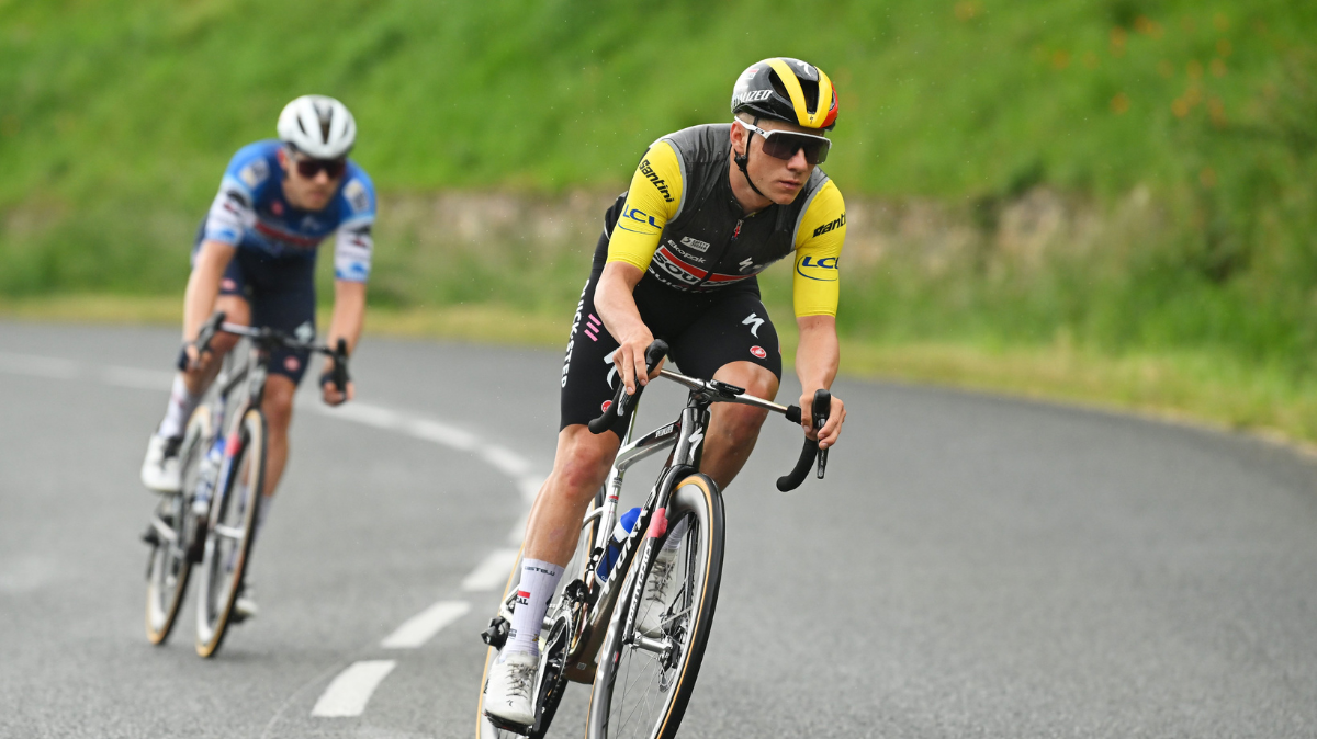 Critérium du Dauphiné 2024 La 5ème étape neutralisée en raison d'une énorme chute, pas de vainqueur à l'arrivée