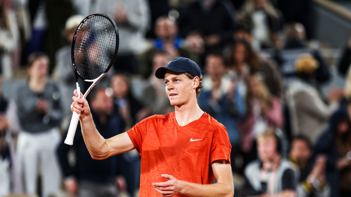 Roland-Garros 2024 Jannik Sinner s'impose face à Grigor Dimitrov et rejoint les demi-finales