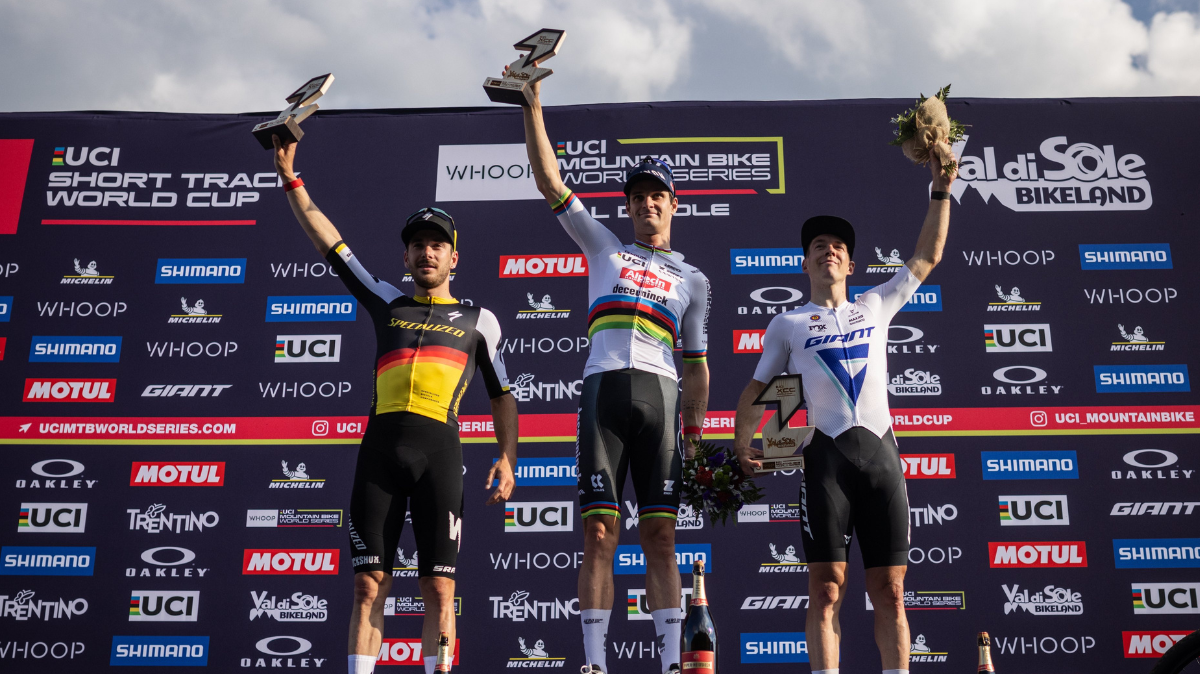 VTT Val di Sole Le champion du monde Samuel Gaze s'impose sur le XCC devant Victor Koretzky