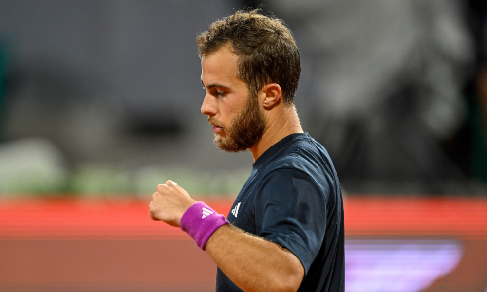 Matteo Cod ATP Kitzbühel : Hugo Gaston cède logiquement en finale contre Matteo ...