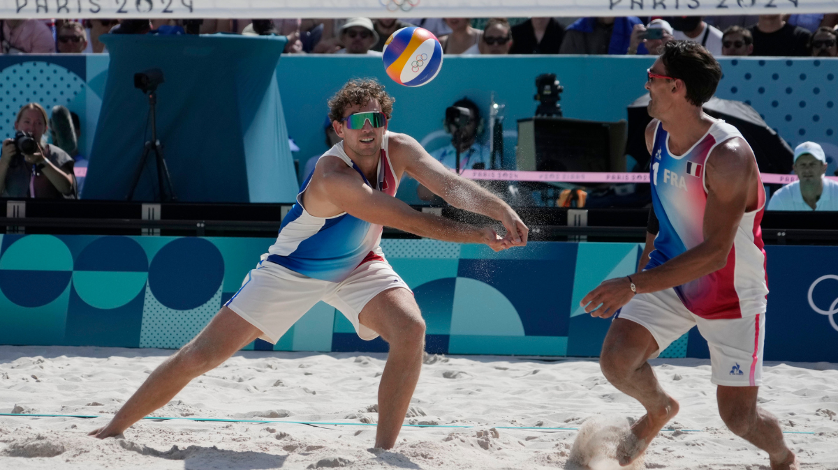 Beach-Volley JO 2024 Le duo KrouGauthier-Rat s'incline pour son entrée en lice