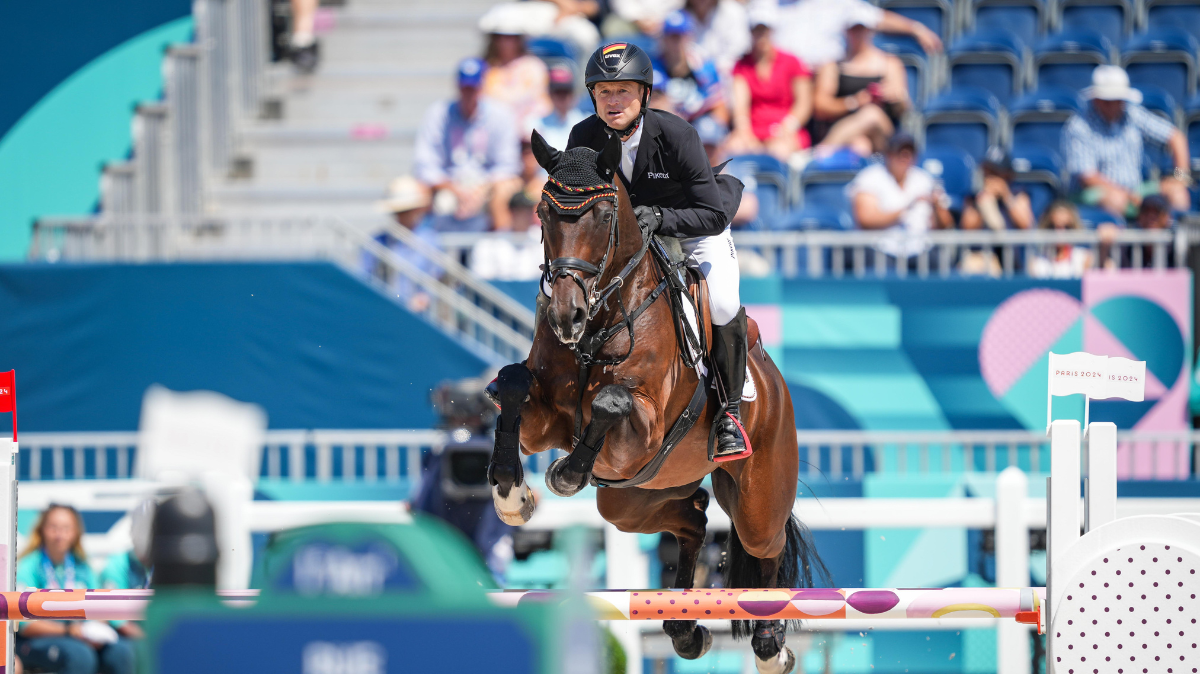 Équitation JO 2024 L'Allemand Michael Jung champion olympique de concours complet