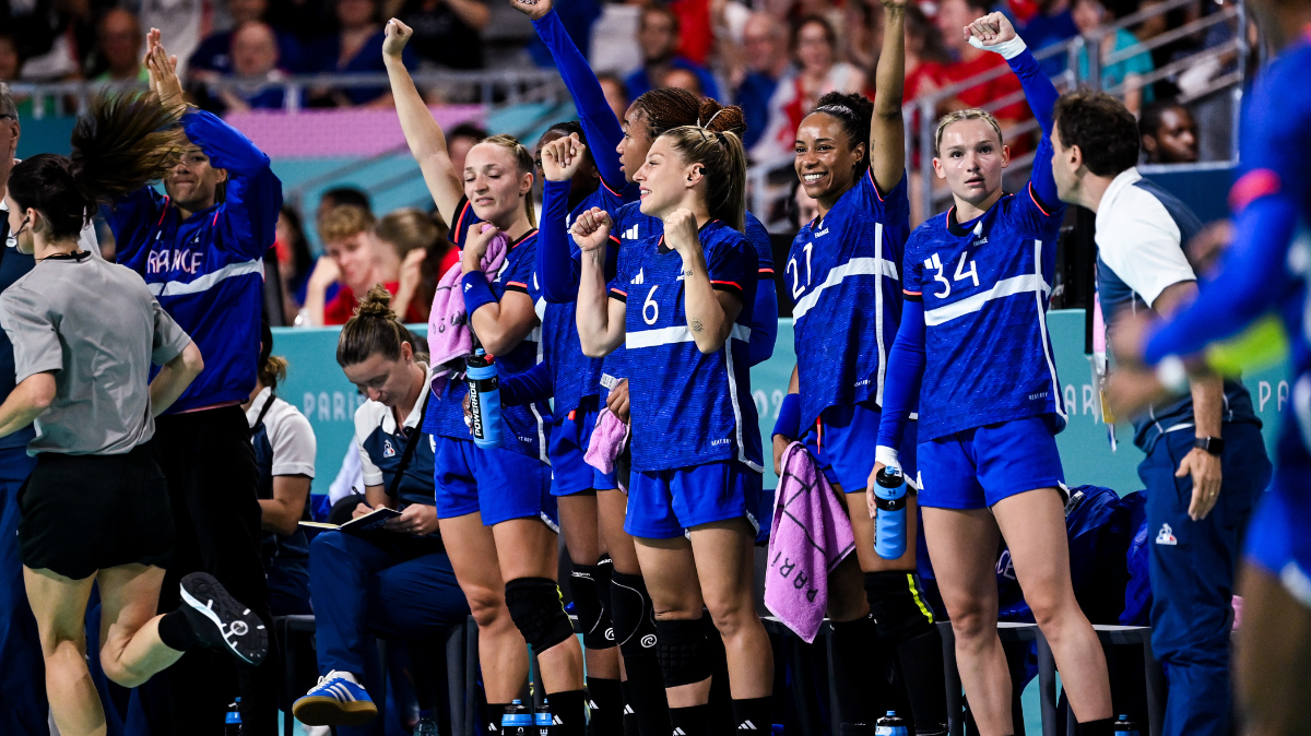 Handball JO 2024 Victorieuses face aux Brésil, les Bleues reçues 33