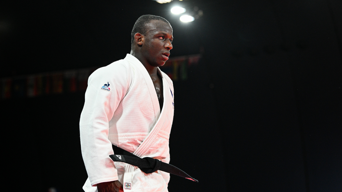 Judo JO 2024 Alpha Djalo fonce en quarts de finale