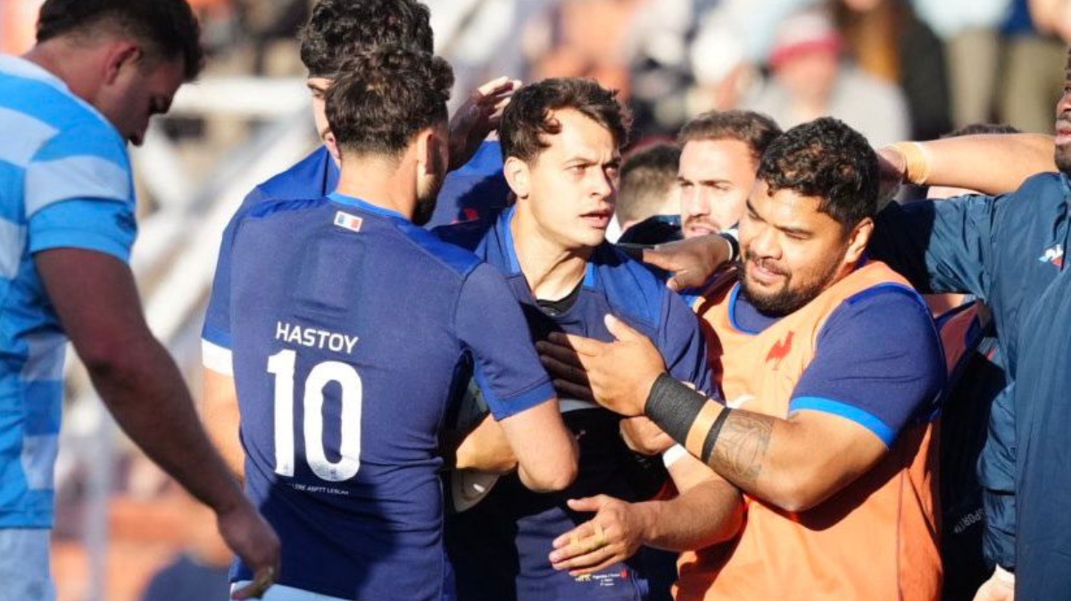 Rugby Tournée d'été Un XV de France remanié domine l'Argentine