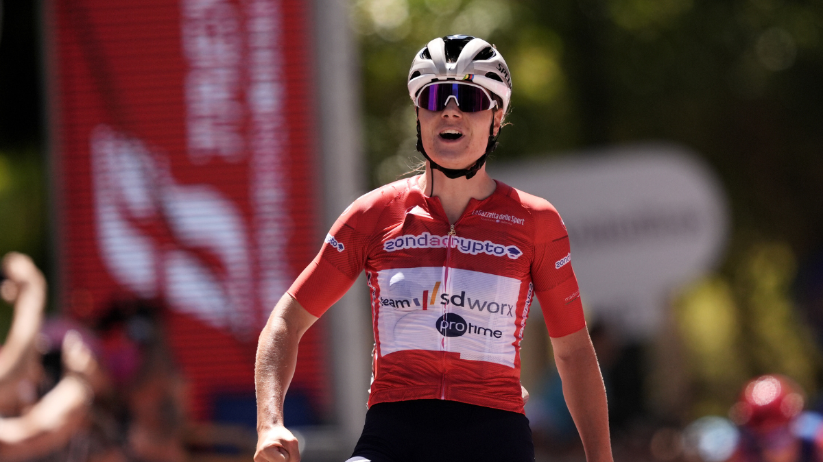 Tour d'Italie Féminin 2024 Lotte Kopecky surpuissante sur la 5e étape (1)