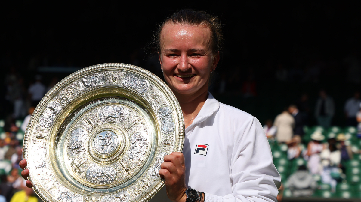 Wimbledon 2024 Barbora Krejcikova vient à bout de Jasmine Paolini et remporte le titre !