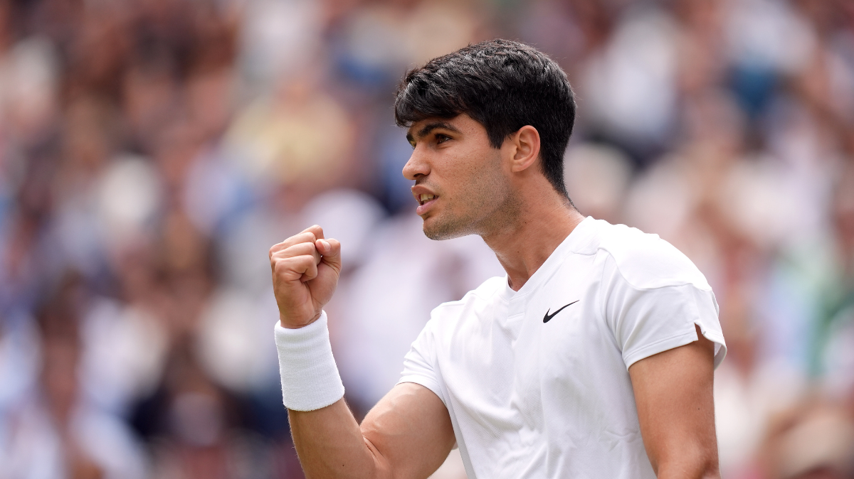 Wimbledon 2024 Carlos Alcaraz s'offre Medvedev et une deuxième finale consécutive