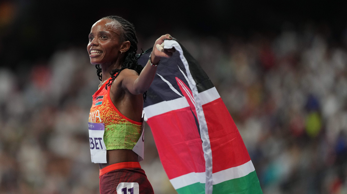 Athlétisme JO 2024 Beatrice Chebet réalise le doublé 5000-10000 m