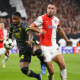 Barrages Ligue des Champions Lille se qualifie dans la douleur au détriment du Slavia Prague