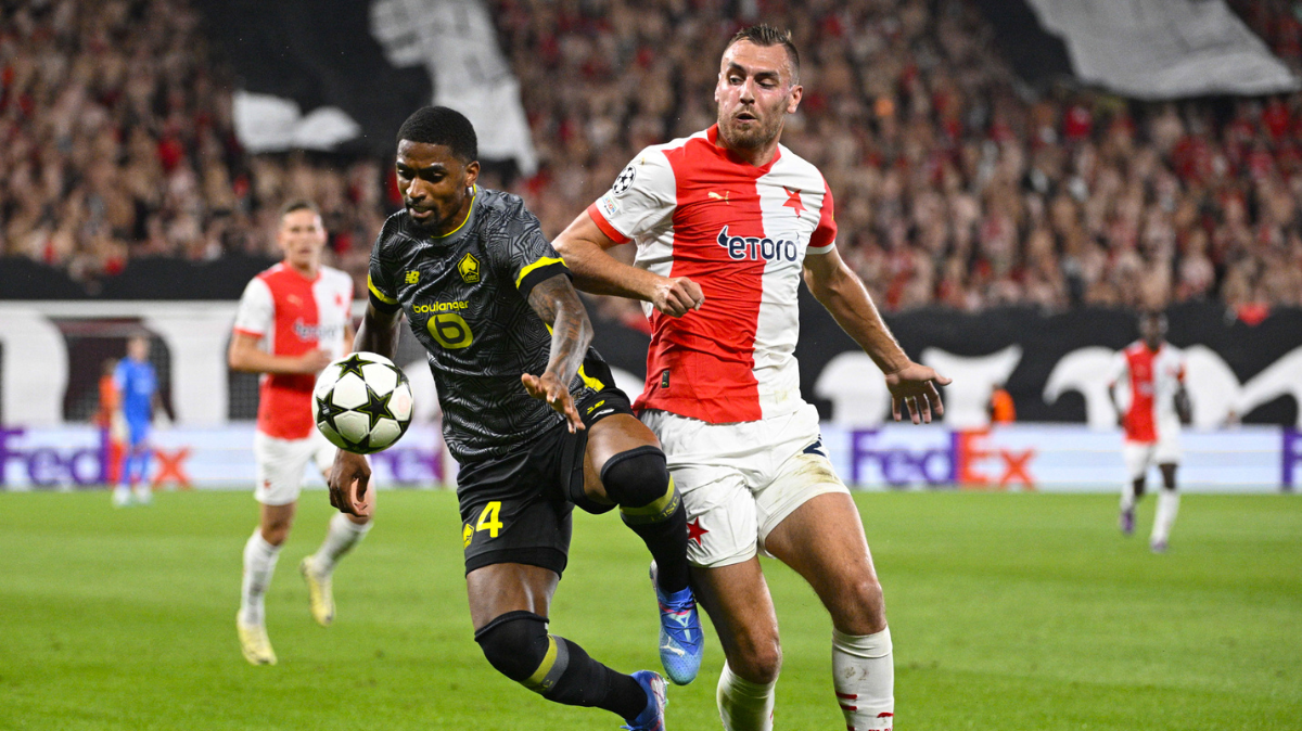 Barrages Ligue des Champions Lille se qualifie dans la douleur au détriment du Slavia Prague