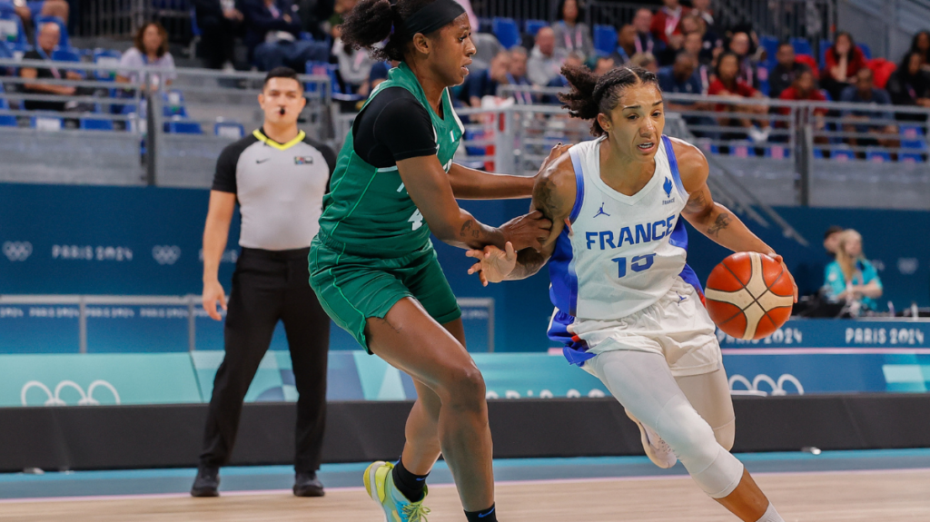 Basket 5x5 JO 2024 Les Bleues compostent leur billet pour les quarts