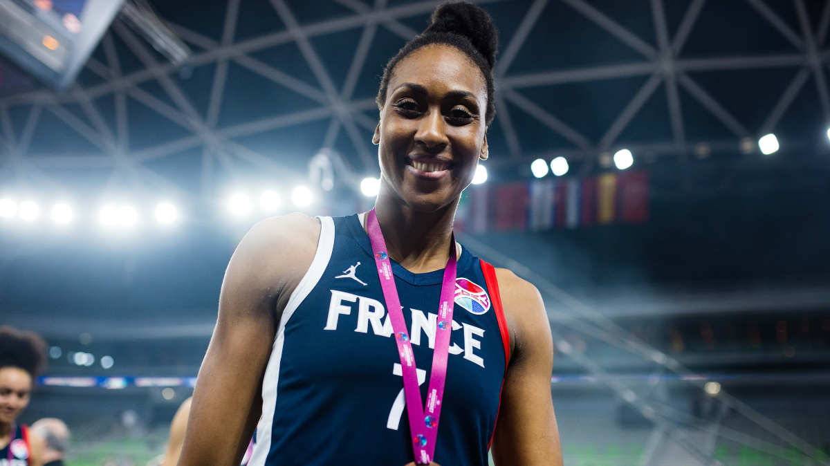 Basketball Sandrine Gruda, une légende annonce sa retraite