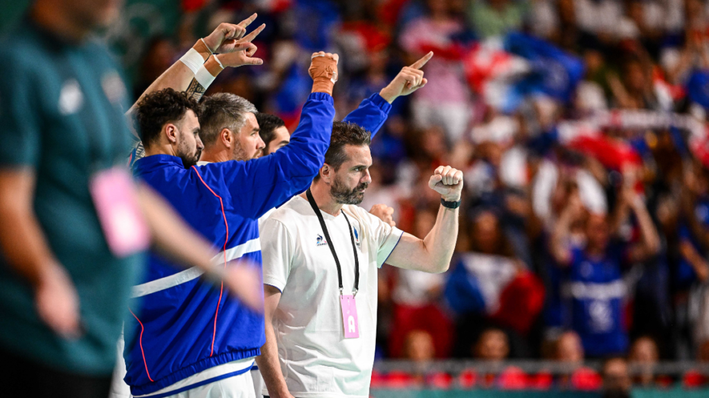 Handball JO 2024 : Les Bleus ont caressé le précipice mais sont qualifiés en quarts