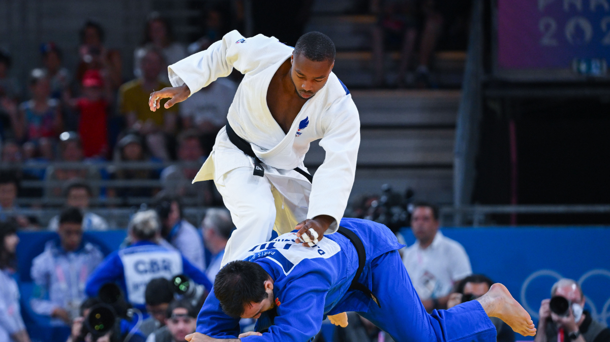 Judo JO 2024 Aurélien Diesse (- 100 kg) expéditif se qualifie pour les 8èmes